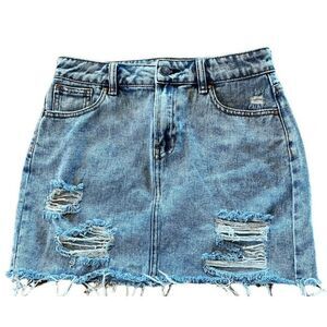Pacsun Frayed Hem Distressed Light‎ Wash Denim Skirt Size 25 Waist